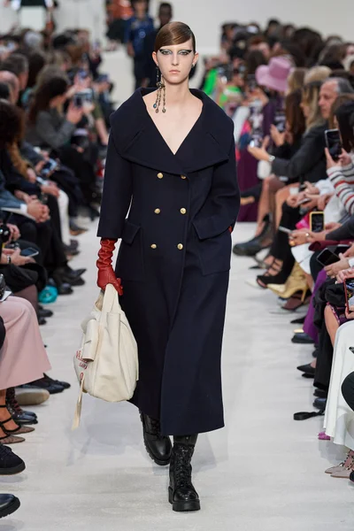 Look 73